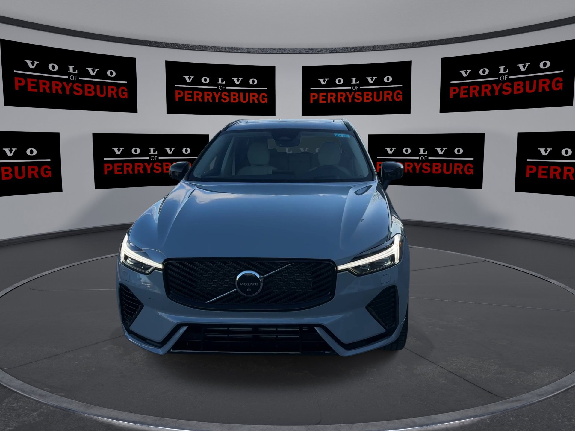 New 2026 Volvo XC60 T8 Ultra w/ Protection Package Premier image 3