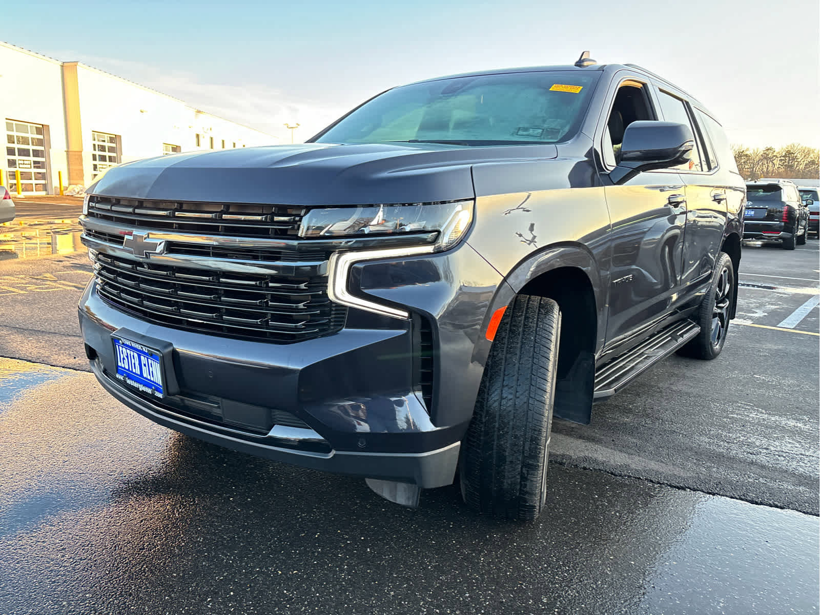 Used 2022 Chevrolet Tahoe RST w/ Luxury Package image 5