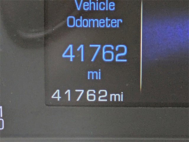 Used 2019 Cadillac XT5 FWD image 32