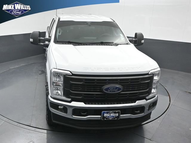 Used 2025 Ford F250 XL w/ XL Chrome Package image 10