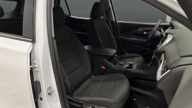 Used 2020 GMC Terrain SLE w/ Driver Convenience Package image 24