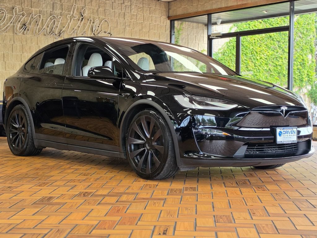 Used 2022 Tesla Model X Plaid AWD/4WD image 8