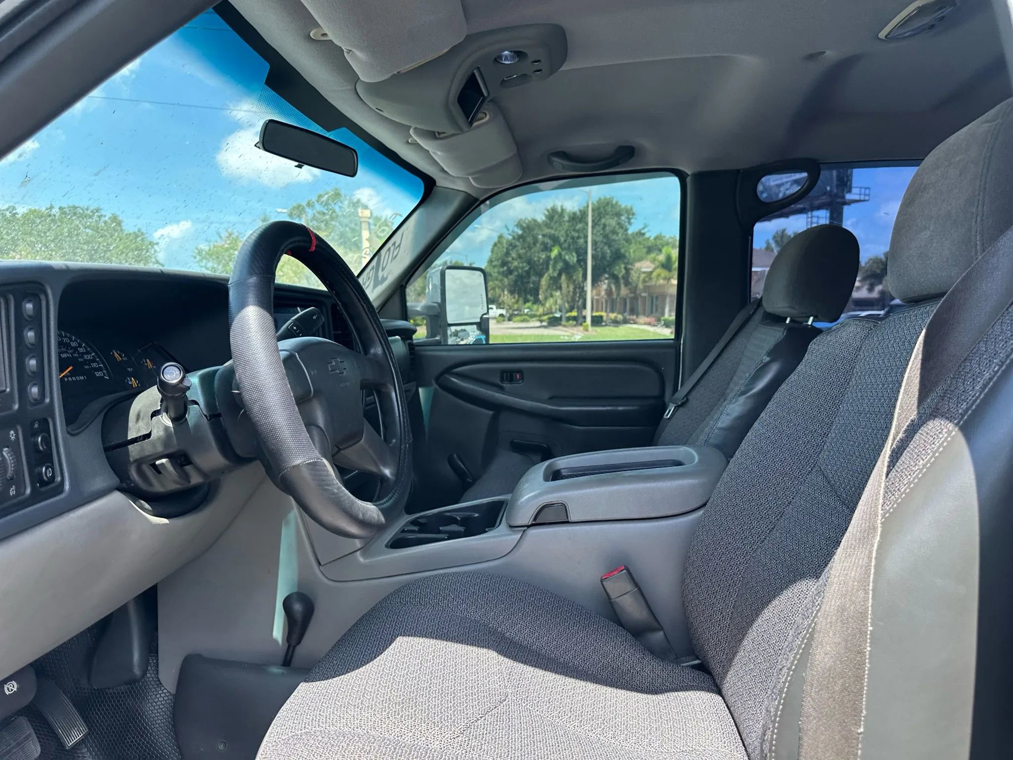 Used 2007 Chevrolet Silverado 2500 W/T w/ Heavy-Duty Power Package image 21