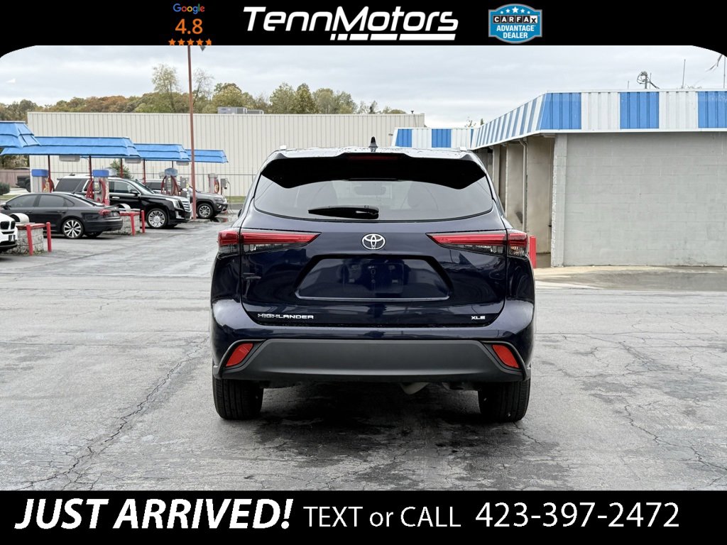 Used 2023 Toyota Highlander XLE image 6