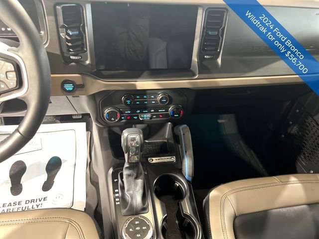 Used 2024 Ford Bronco Wildtrak image 17