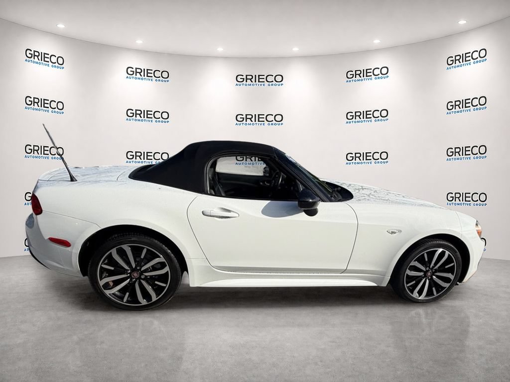 Used 2019 FIAT 124 Spider RWD image 8