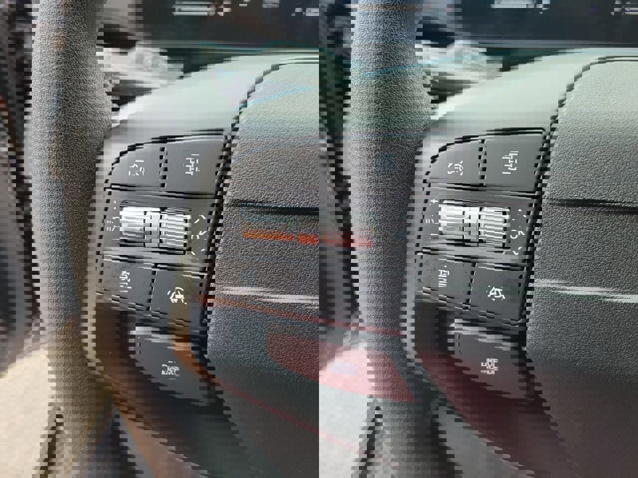 Used 2025 Kia K4 LXS image 18