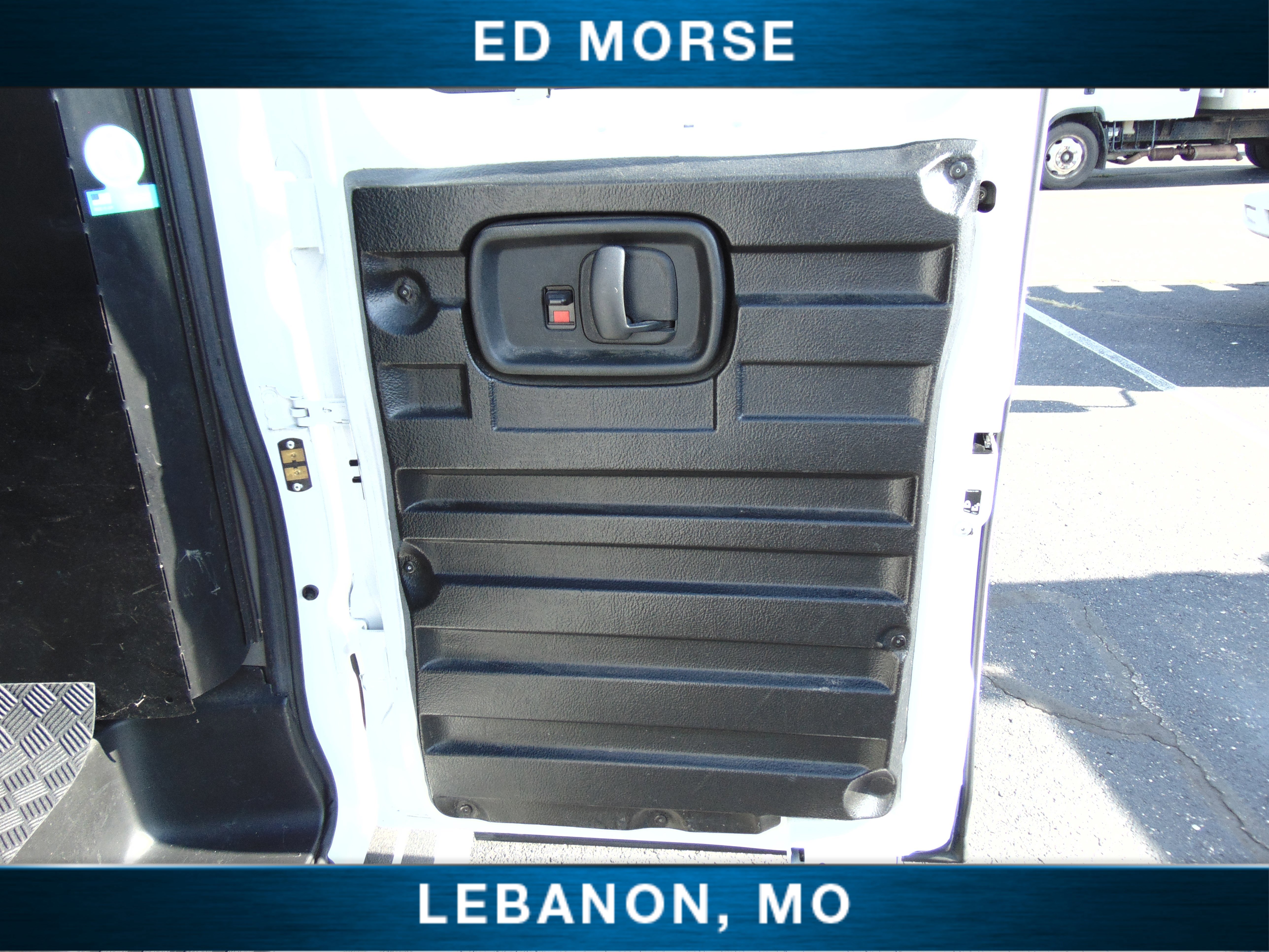 Used 2023 GMC Savana 2500 w/ Driver Convenience Package image 14