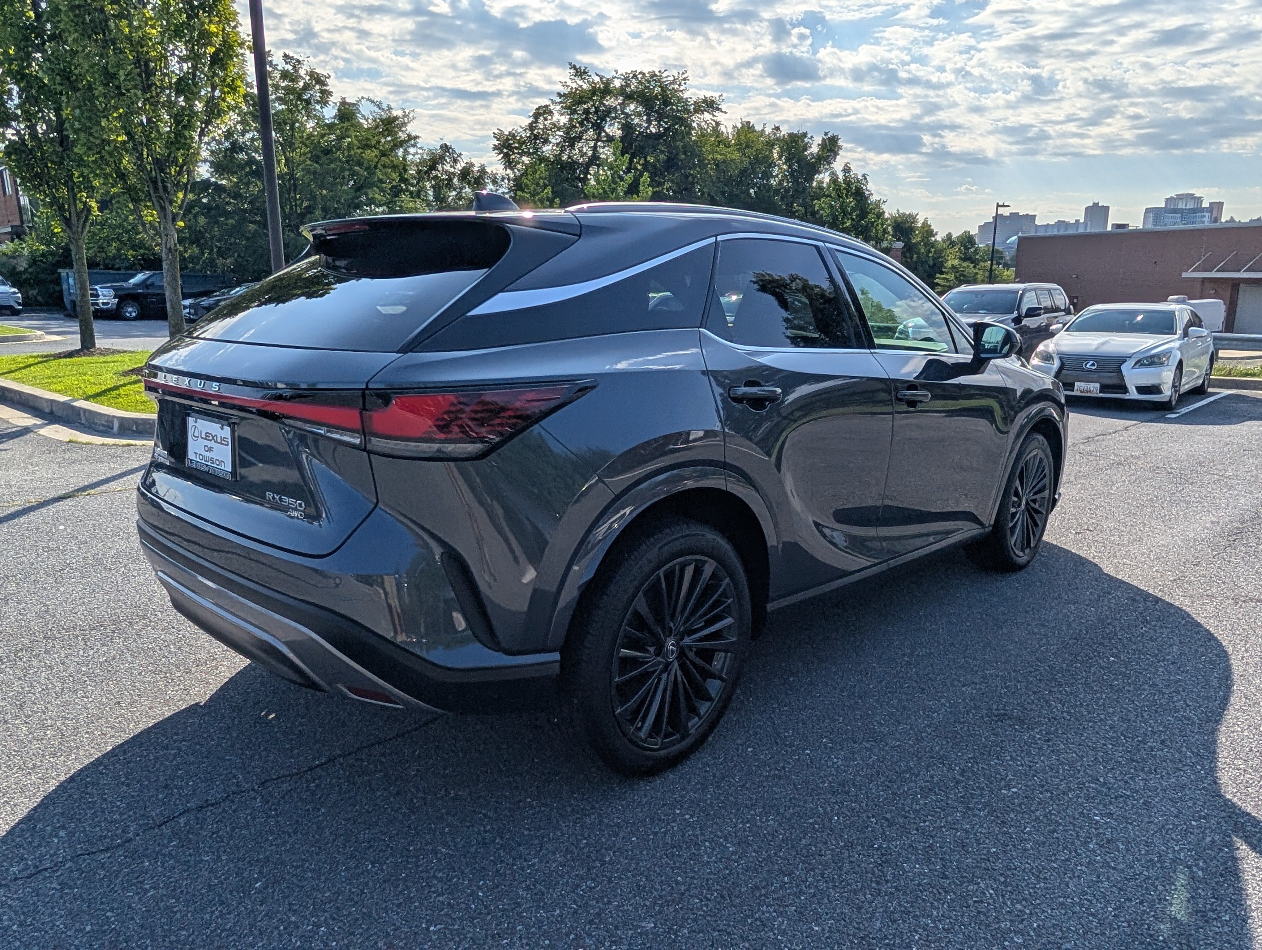 Certified 2025 Lexus RX 350 Premium w/ Convenience Package AWD/4WD image 3