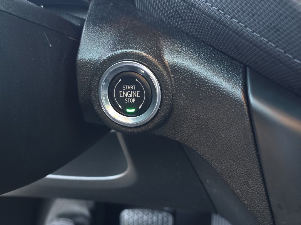 Certified 2022 Chevrolet TrailBlazer LT w/ Convenience Package image 28