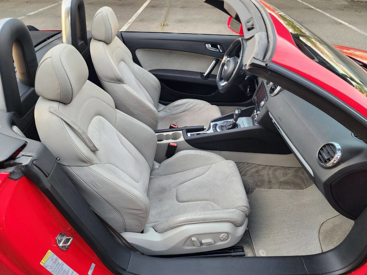 Used 2008 Audi TT 2.0T image 17
