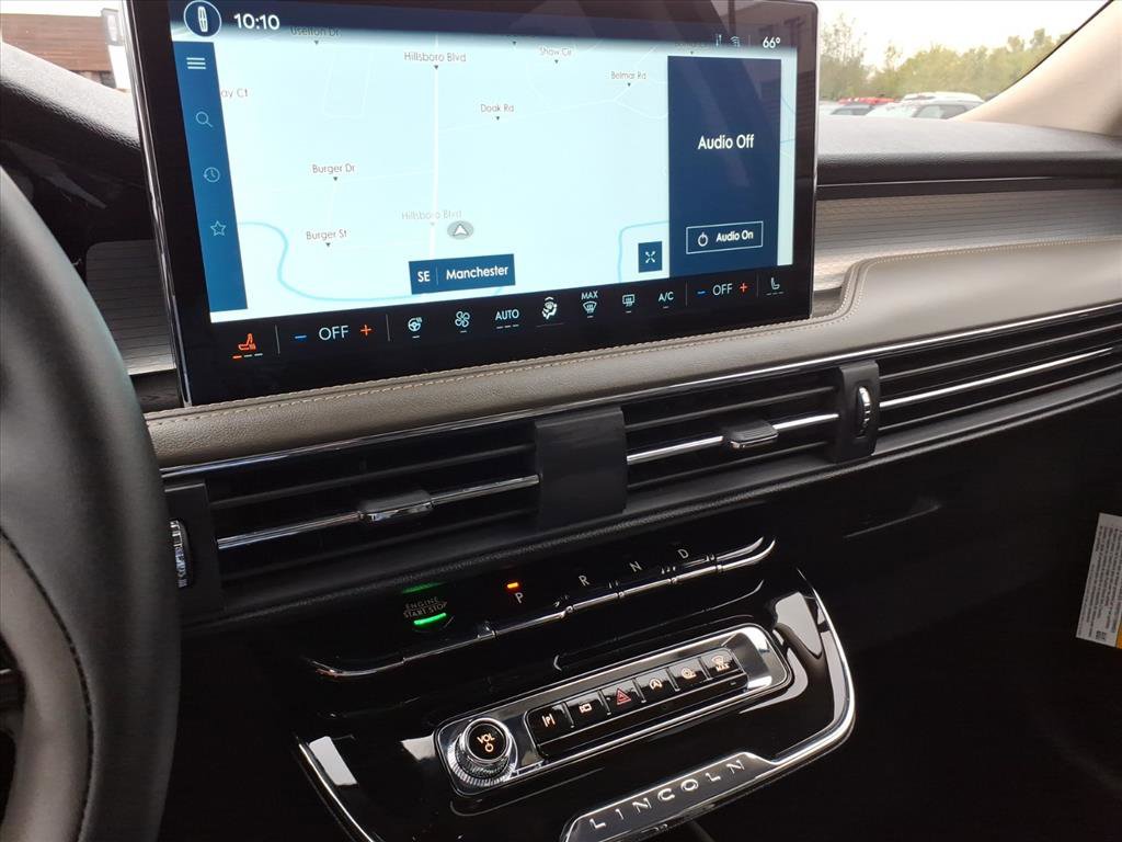 New 2026 Lincoln Corsair Premiere image 13