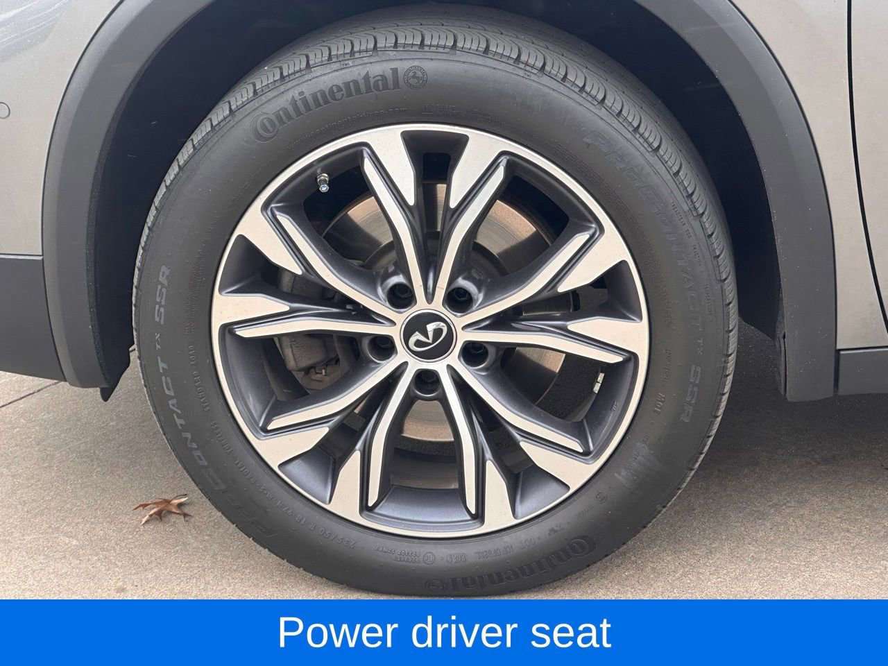 Used 2018 INFINITI QX30 Premium w/ Navigation Package image 10