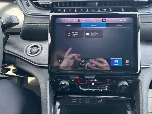 Used 2023 Jeep Grand Cherokee L Limited w/ Trailer Tow Group (B) image 24