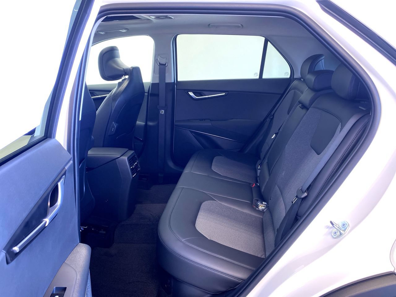 New 2026 Kia Niro EX w/ EX Premium Package FWD image 34