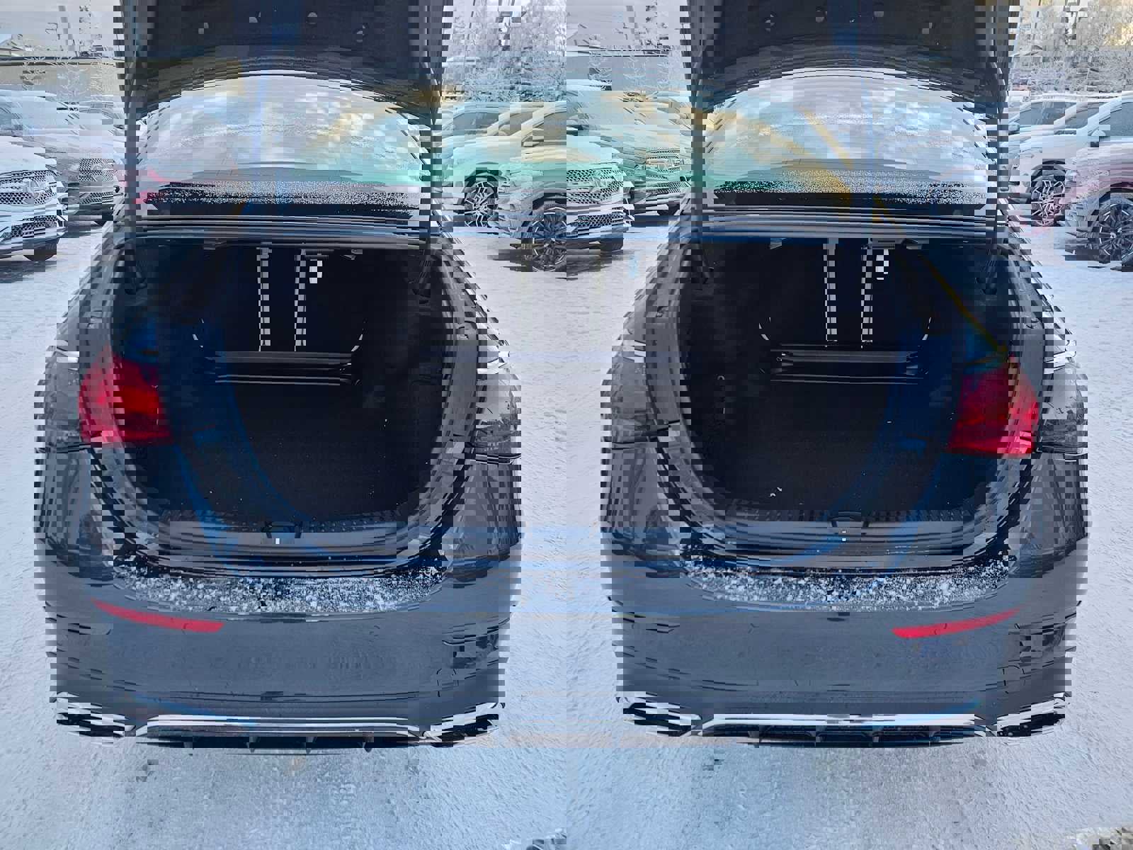 Used 2025 Mercedes-Benz E 450 4MATIC Sedan image 15