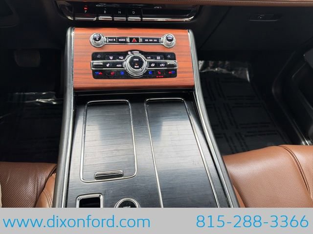 Used 2020 Lincoln Aviator Reserve w/ Equipment Group 202A AWD/4WD image 15