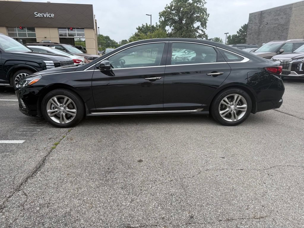 Used 2019 Hyundai Sonata Sport w/ Tech Package 03