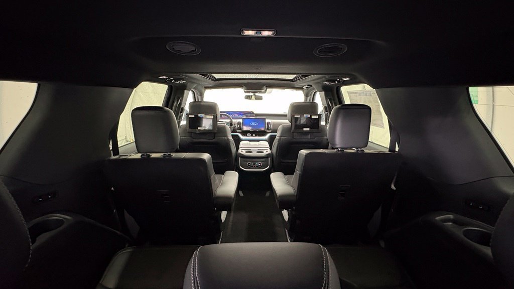 New 2026 Ford Expedition Max Platinum w/ Stealth Performance Package AWD/4WD image 43