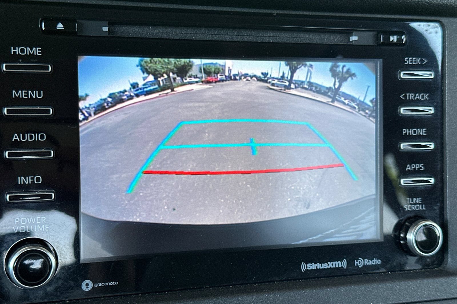 Certified 2018 Toyota Sienna LE w/ Carpet Mat Package FWD image 23
