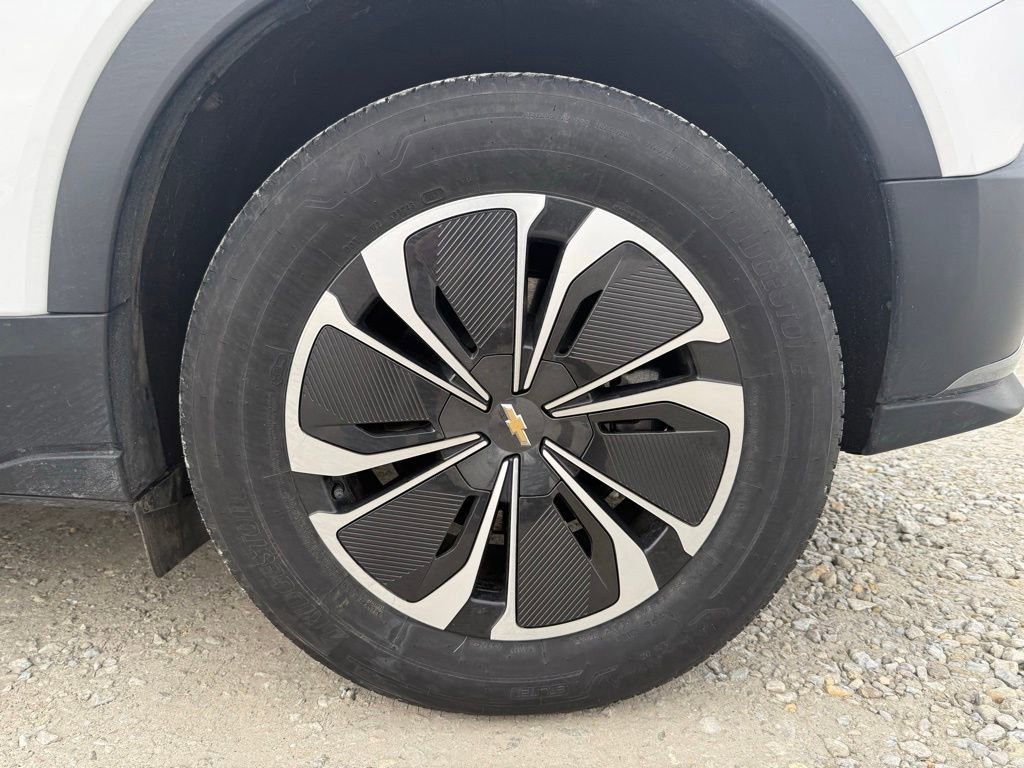 Used 2024 Chevrolet Blazer EV LT image 15