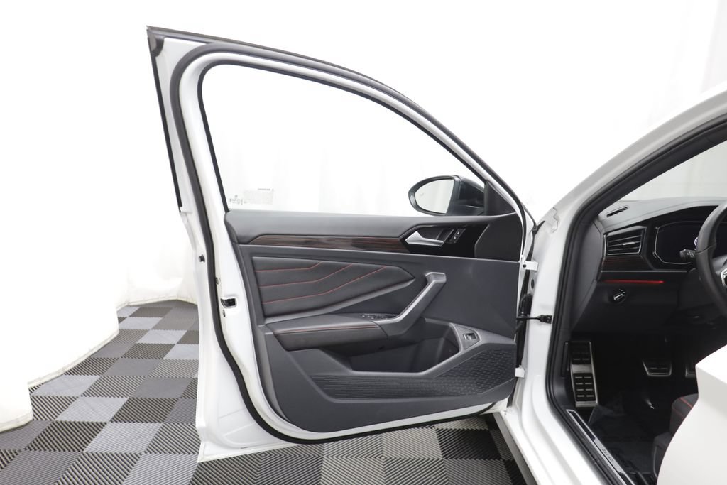 Certified 2024 Volkswagen Jetta GLI 40th Anniversary Edition FWD image 4