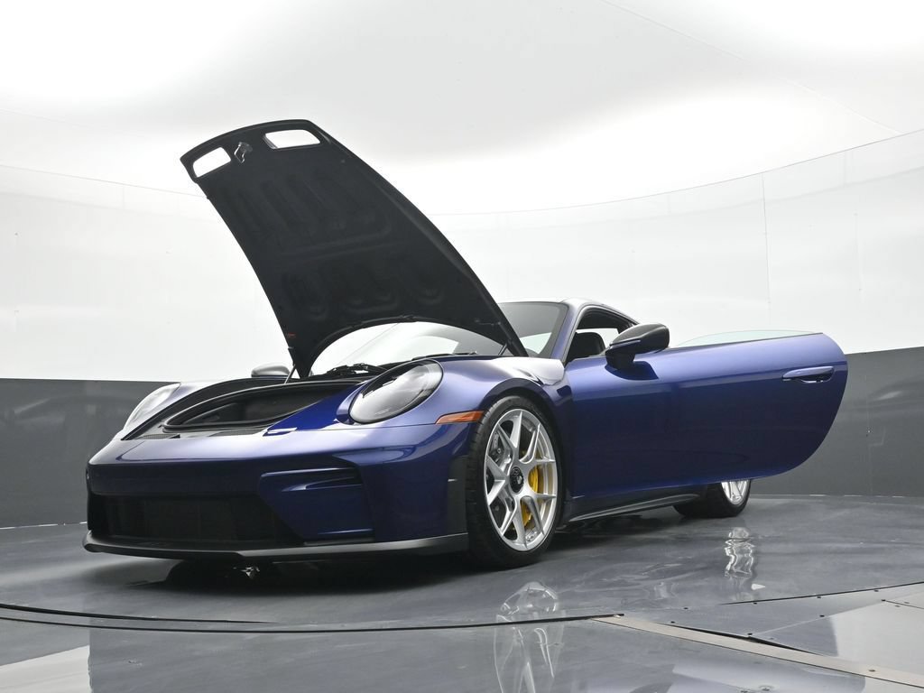Used 2026 Porsche 911 GT3 RWD image 27