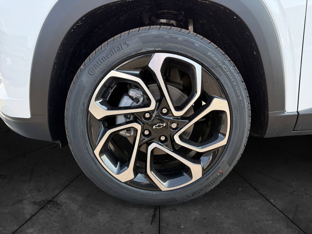 New 2026 Chevrolet Trax RS w/ Driver Confidence Package FWD image 14