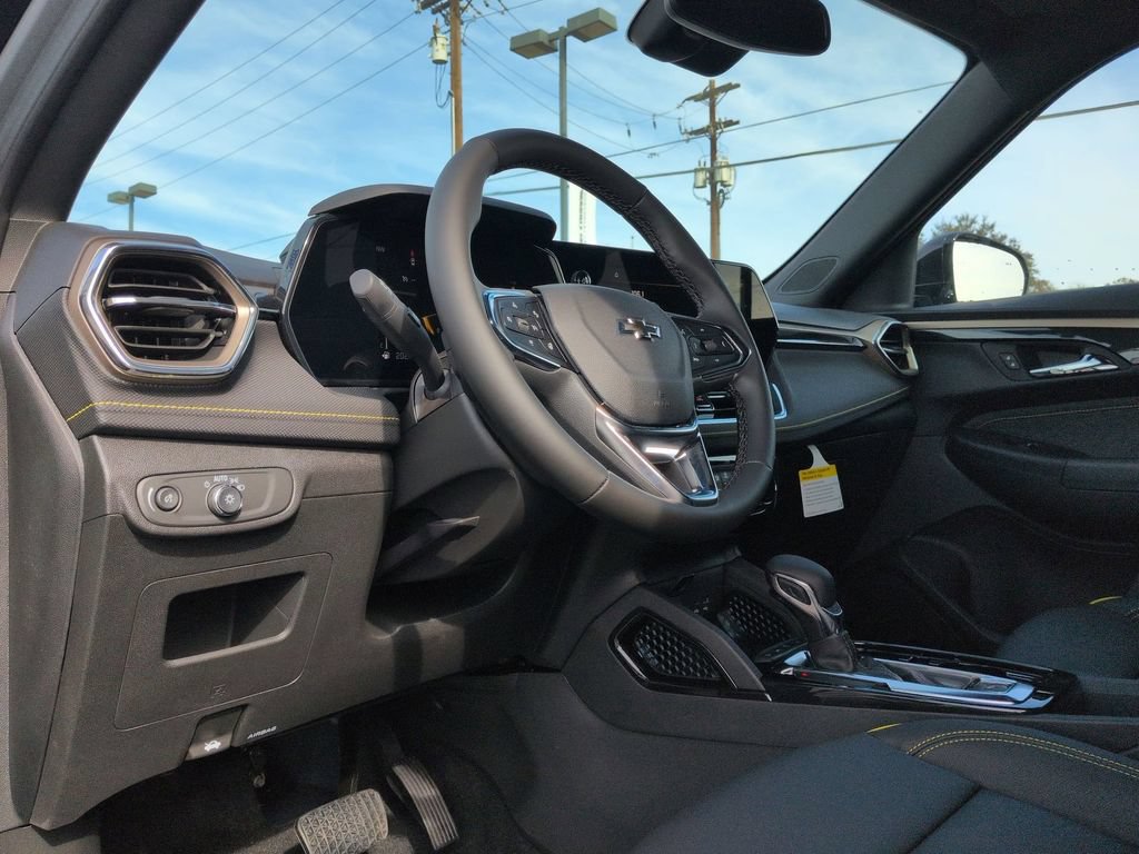 New 2026 Chevrolet TrailBlazer ACTIV w/ Convenience Package FWD image 9