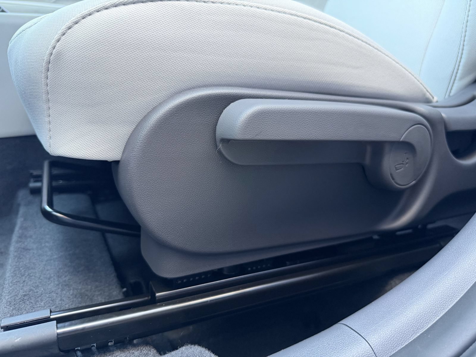 New 2026 Hyundai Kona SE FWD image 22
