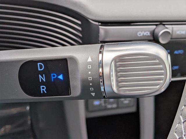 New 2025 Hyundai Ioniq 5 SE image 17