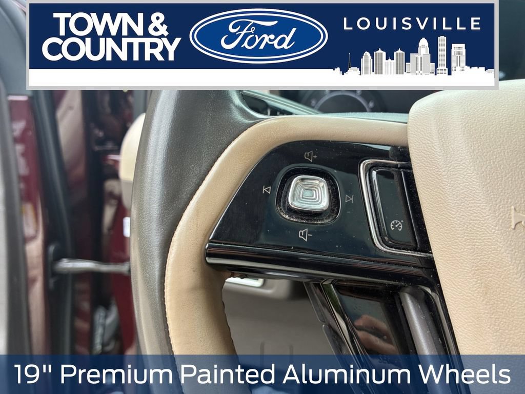 Used 2020 Lincoln Corsair FWD w/ Premium Package image 15