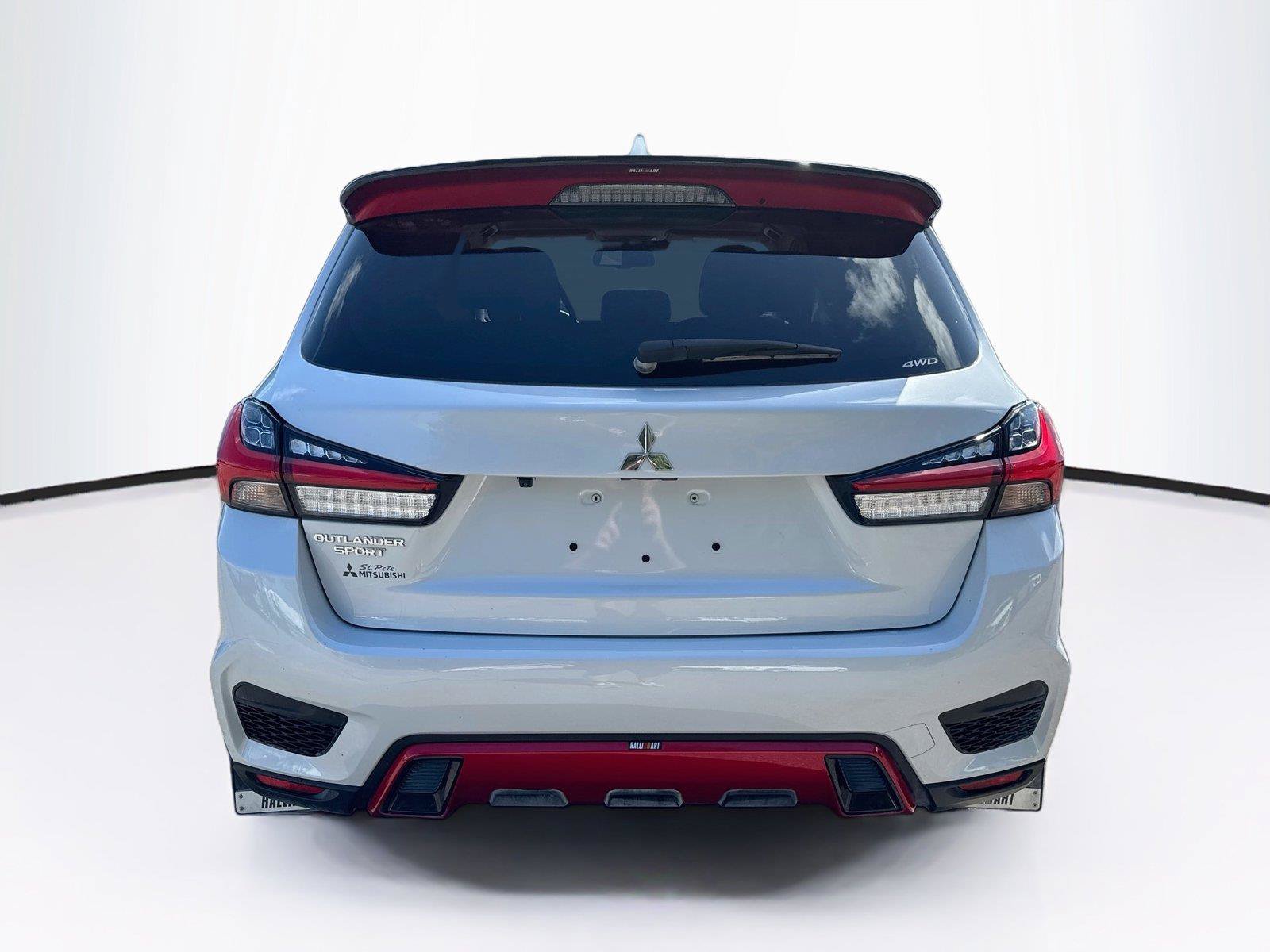 Used 2026 Mitsubishi Outlander Sport AWD image 4