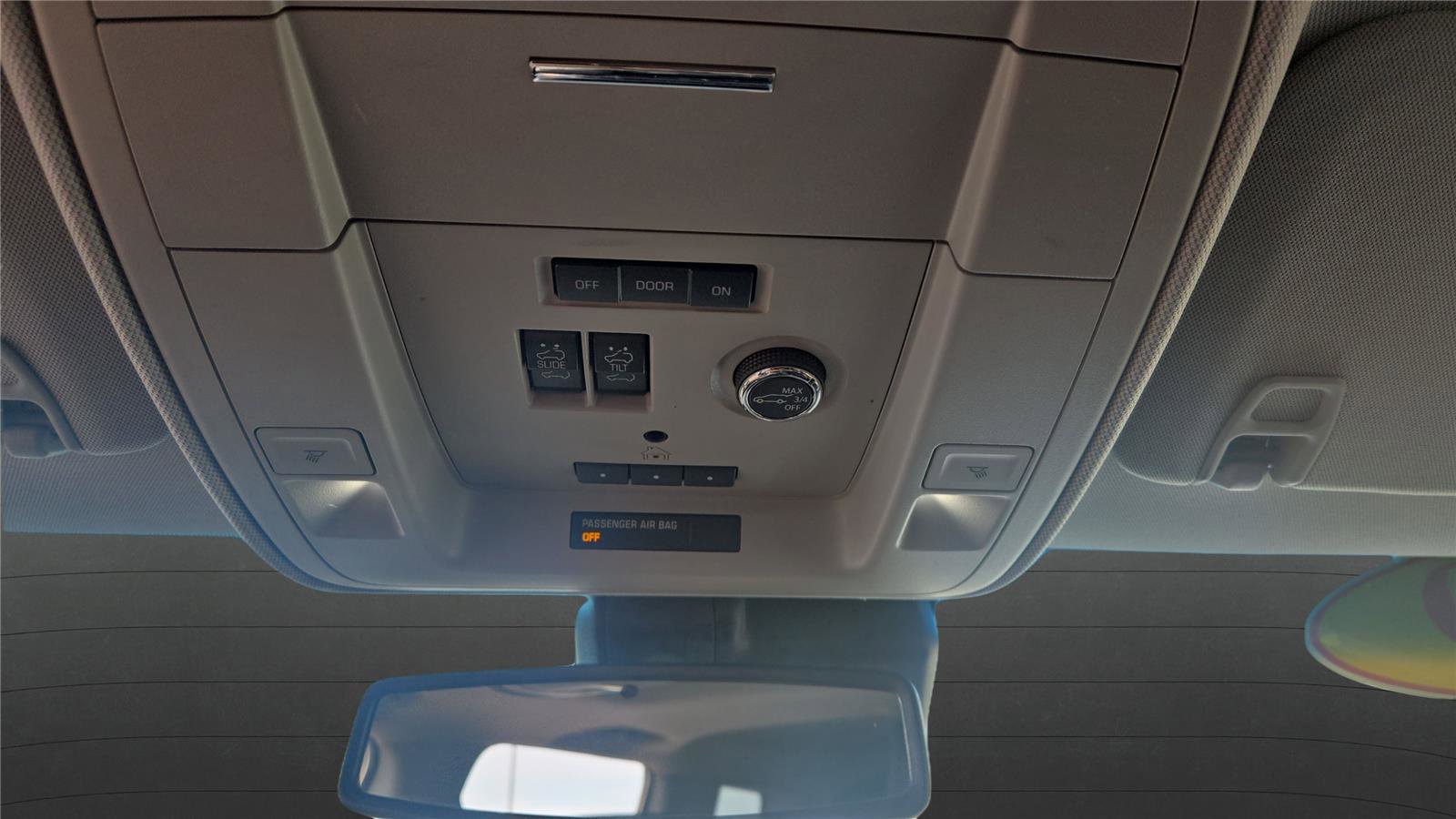 Used 2019 GMC Yukon SLT image 11