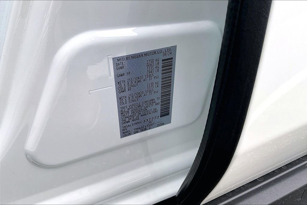 Certified 2025 INFINITI QX60 Luxe w/ Cargo Package image 46