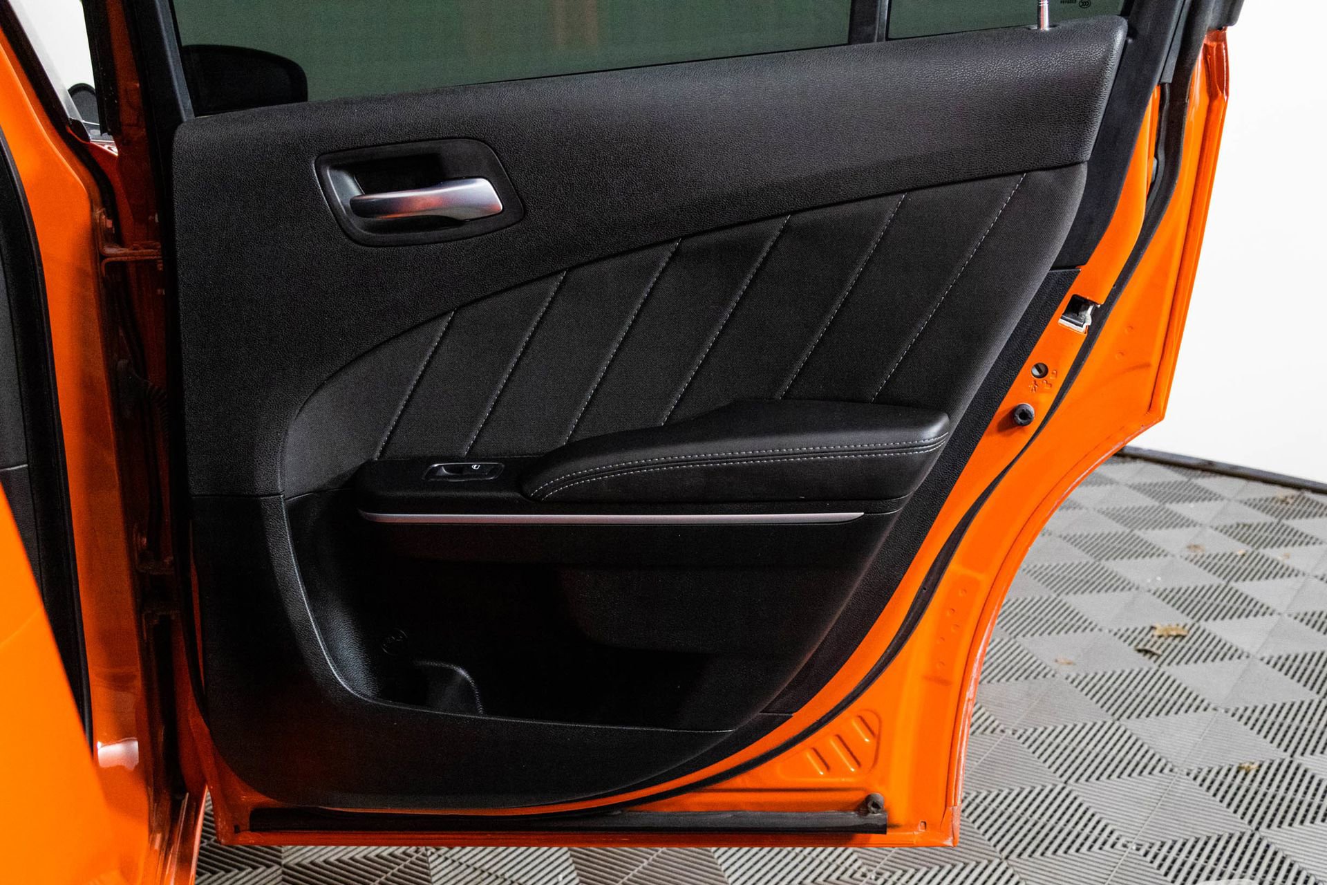 Used 2023 Dodge Charger SXT image 37