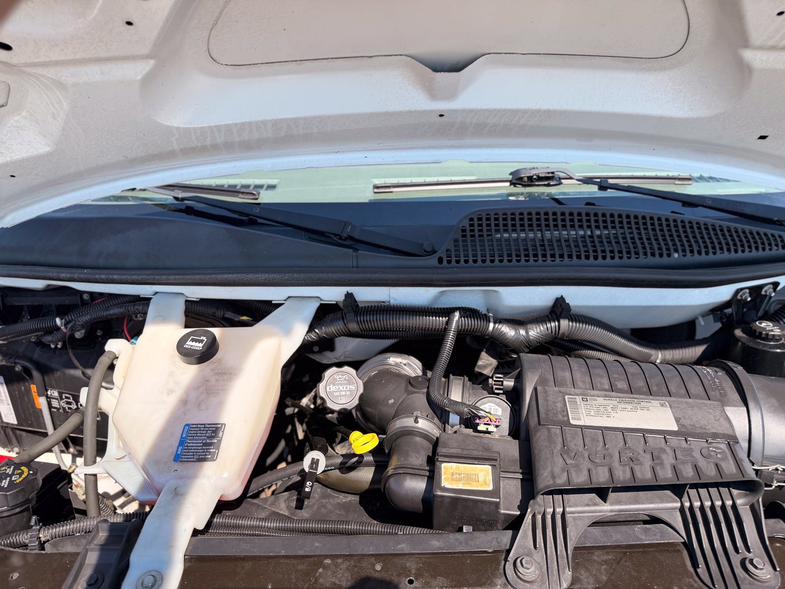 Used 2014 Chevrolet Express 2500 RWD image 36