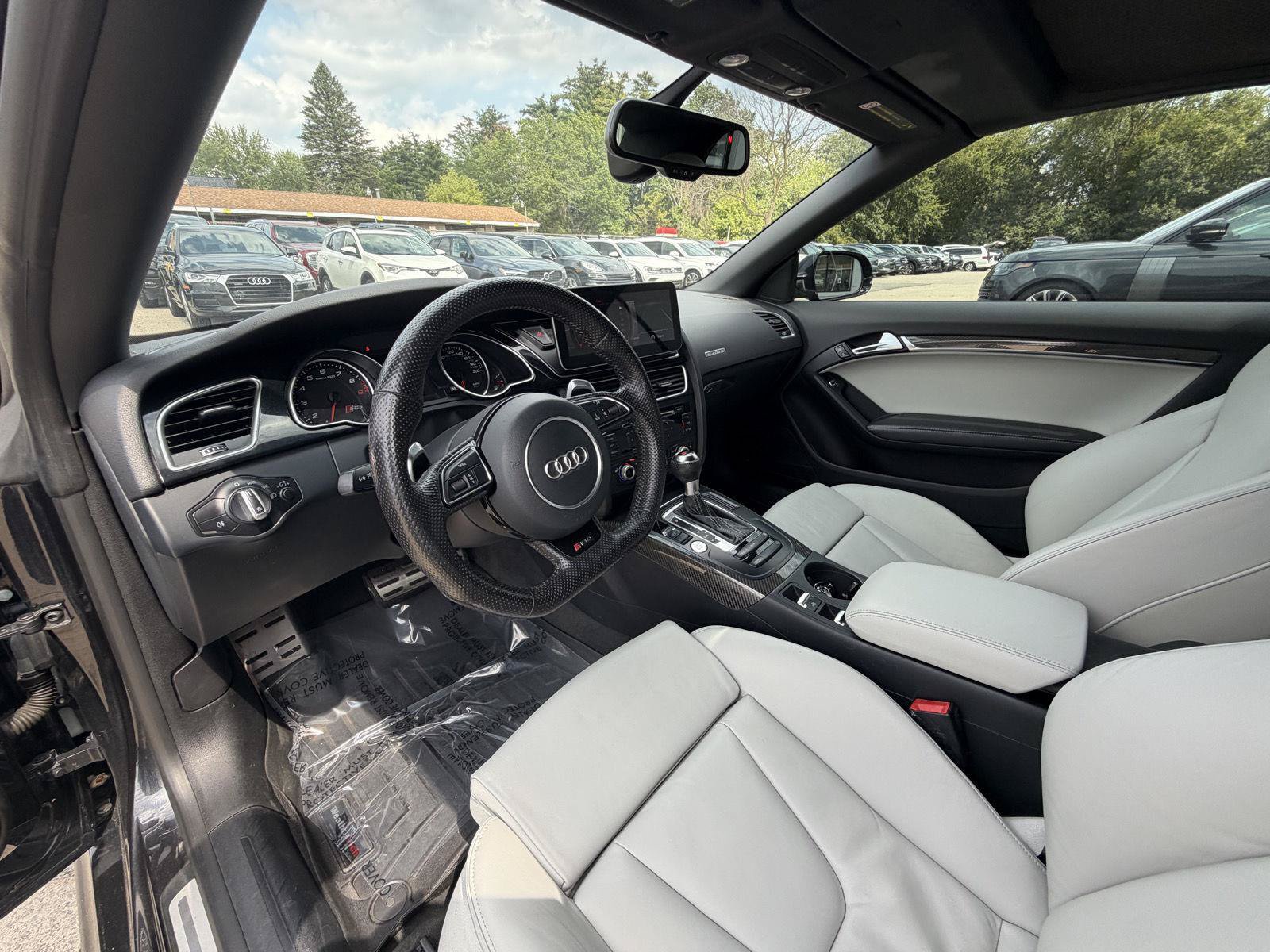 Used 2014 Audi RS 5 Cabriolet w/ Black Optic Package AWD/4WD image 23