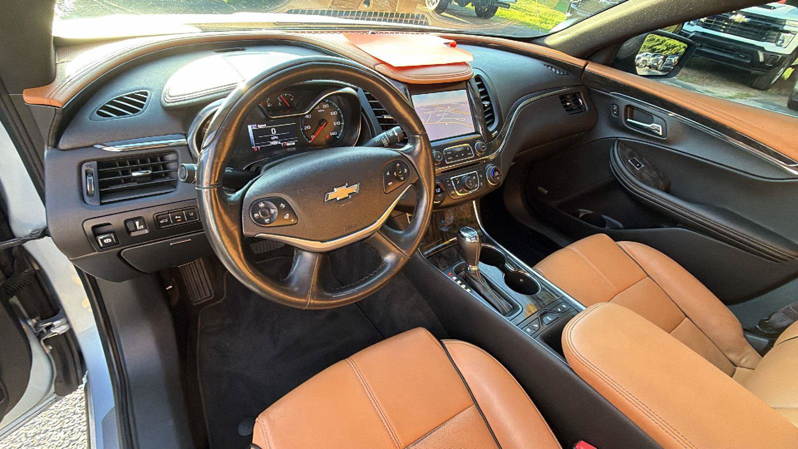 Used 2014 Chevrolet Impala LTZ FWD image 4