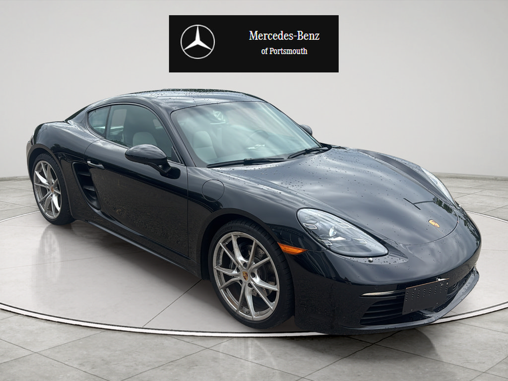 Used 2024 Porsche 718 Cayman RWD image 7