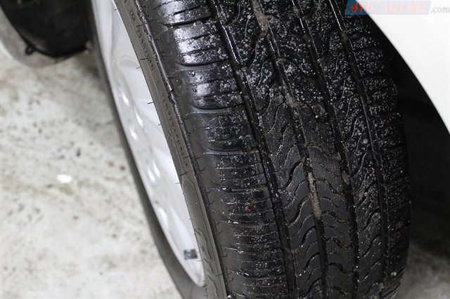 Used 2004 Dodge Stratus SE image 3