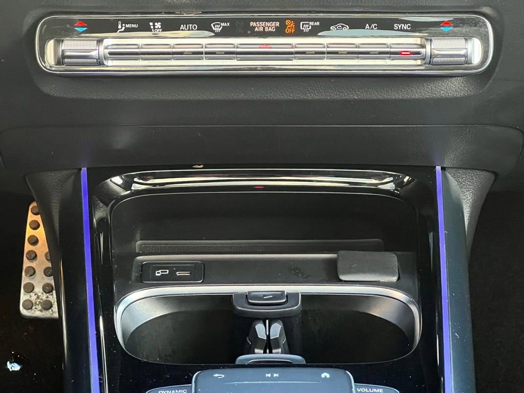 Certified 2022 Mercedes-Benz GLA 250 4MATIC image 37