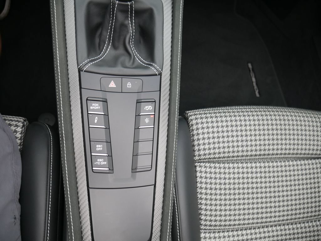 Certified 2024 Porsche 718 Boxster Spyder RS RWD image 26