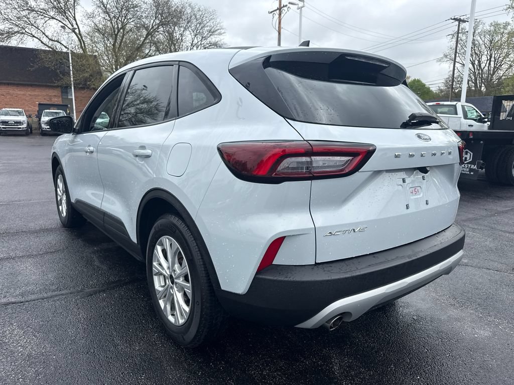 Used 2025 Ford Escape Active FWD image 11