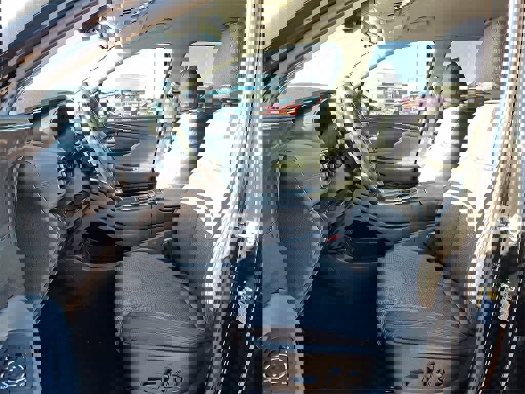 Used 2023 Hyundai Santa Fe SEL image 13