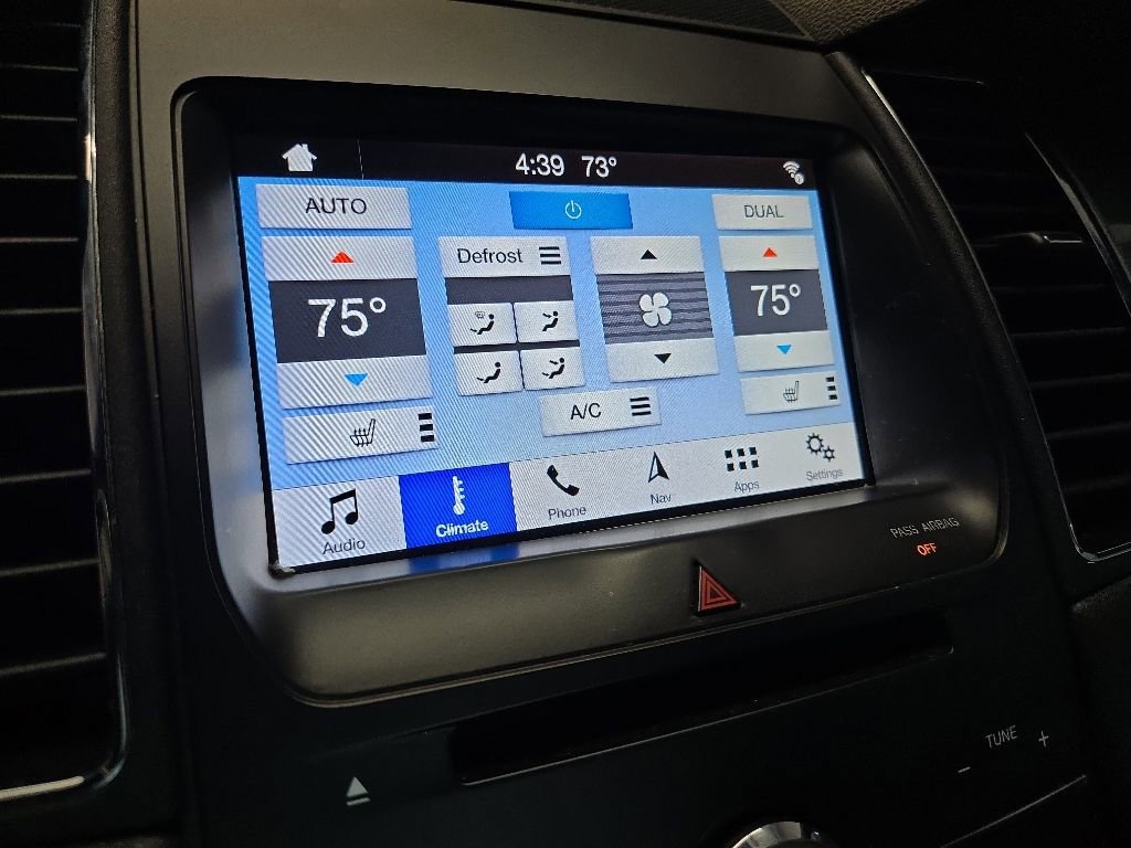 Used 2016 Ford Taurus SEL w/ Equipment Group 201A AWD/4WD image 12