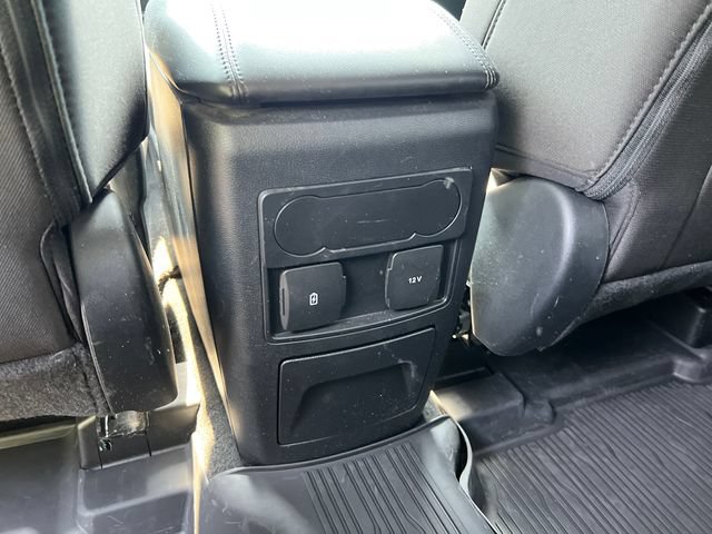 Used 2022 Ford Explorer XLT RWD image 22