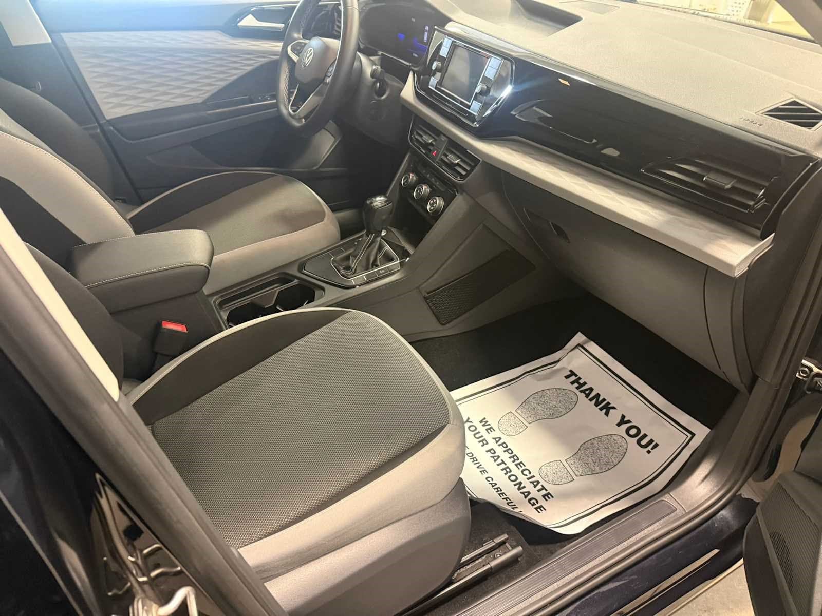 Certified 2023 Volkswagen Taos S FWD image 22