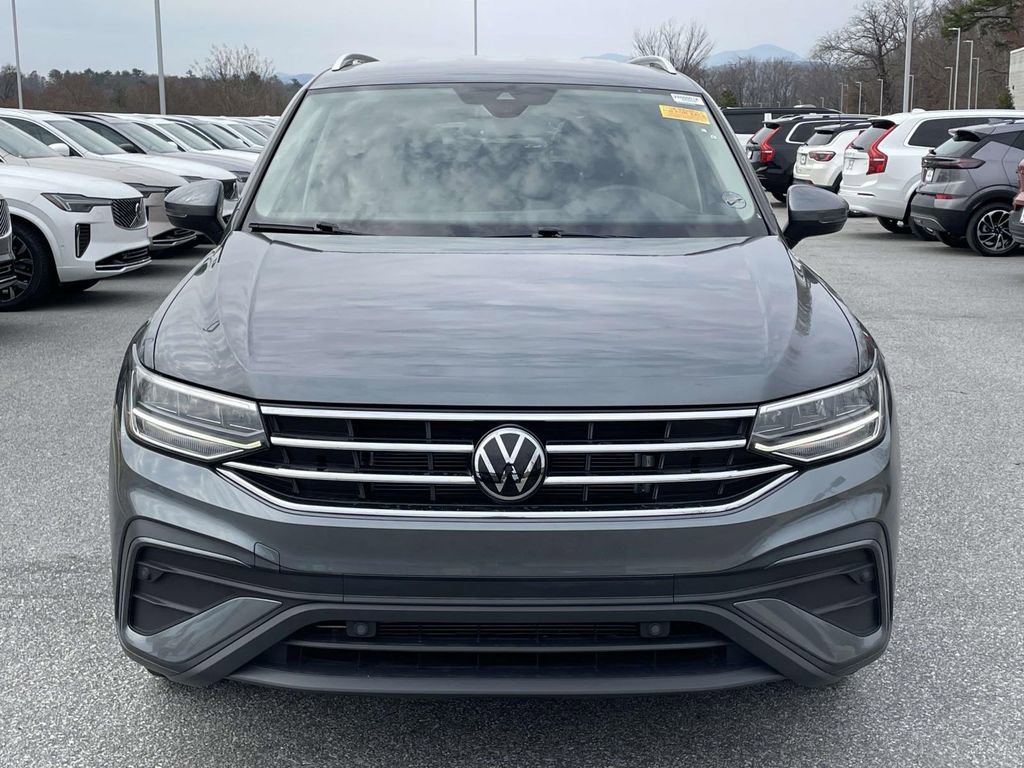 Used 2023 Volkswagen Tiguan SE image 22