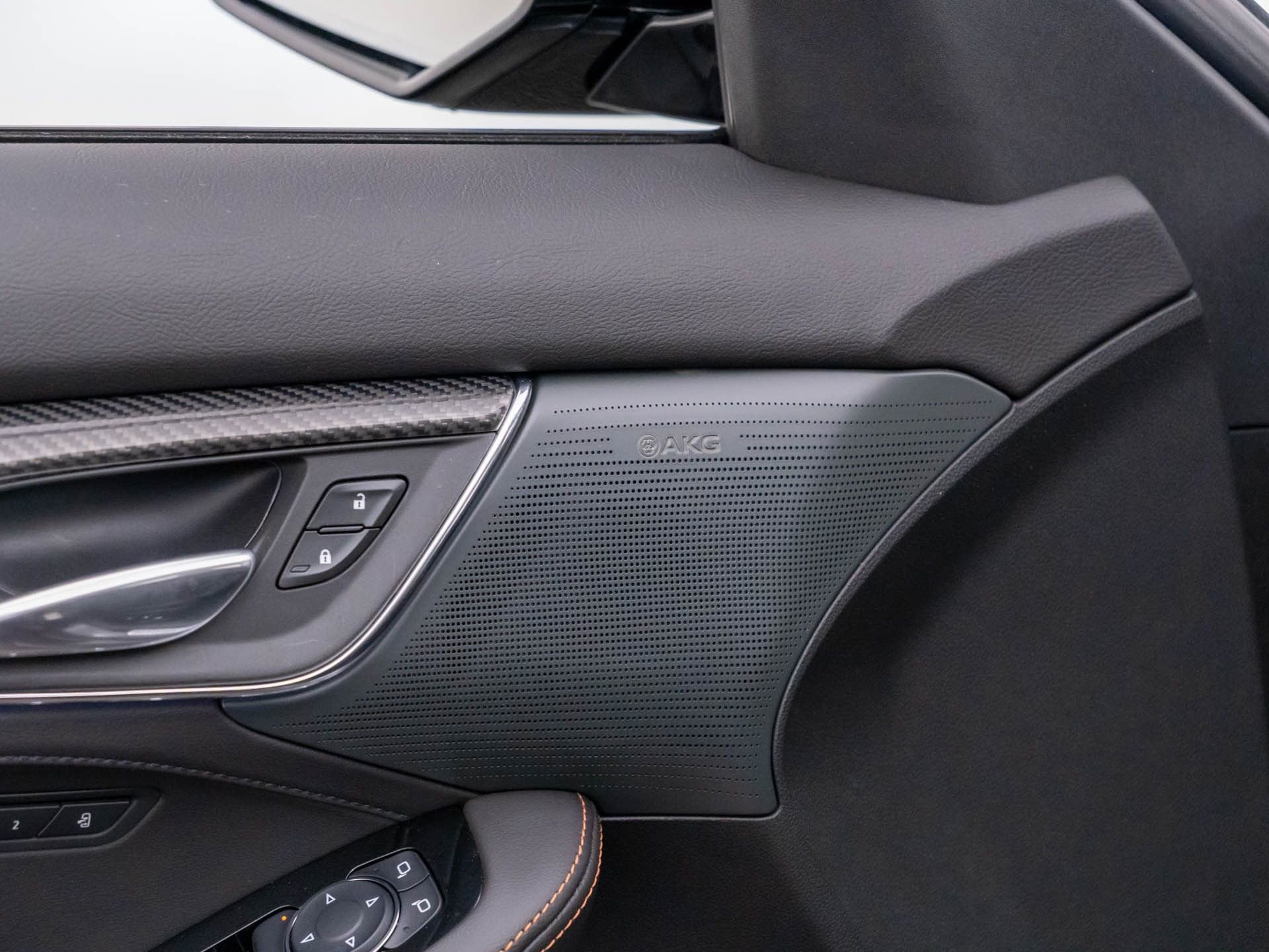 Used 2025 Cadillac CT5 V RWD image 17